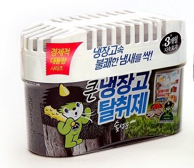 Ароматизатор-освежитель для холодильника Sandokkaebi ODOR FRI (древесный уголь) 420 гр (для холодильников с объемом до 600 л)