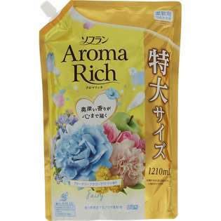 Кондиционер для белья LION Soflan Aroma Rich Fairy Фейри (мягкая упаковка с крышкой) 1210 мл