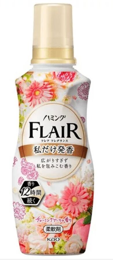 Кондиционер-ополаскиватель KAO Humming для белья (концентрат, чарующий аромат цветочного букета) 520 мл